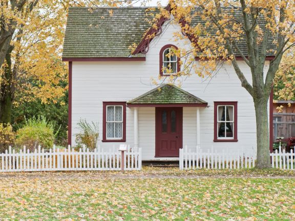 Some solicitors are not explaining what leasehold property is